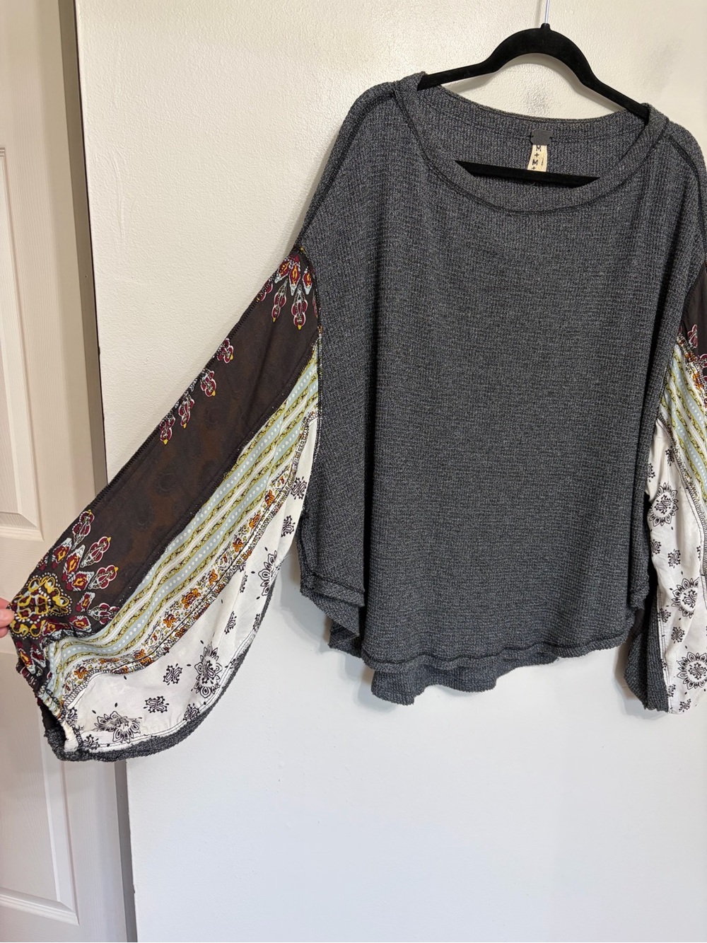We The Free Boho Blossom Printed Patchwork Balloon Sleeve Thermal Top - Size M - Picture 6 of 9